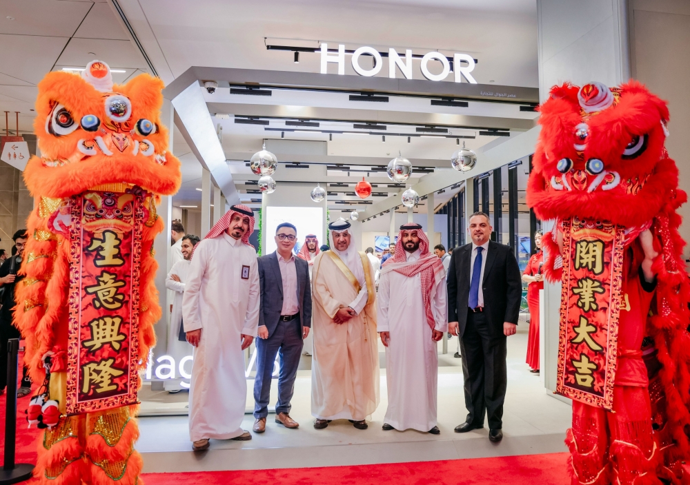 علامة-honor-في-السعودية-توسع-وجودها-في-المملكة-من-خلال-متجرها-الراقي-الجديد-في-الرياض