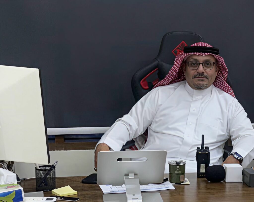 محمد بن منيع أبو زيد: "فرقع لوز".. عبقري الكذب ومخادع العصر الذي لا يُصدق