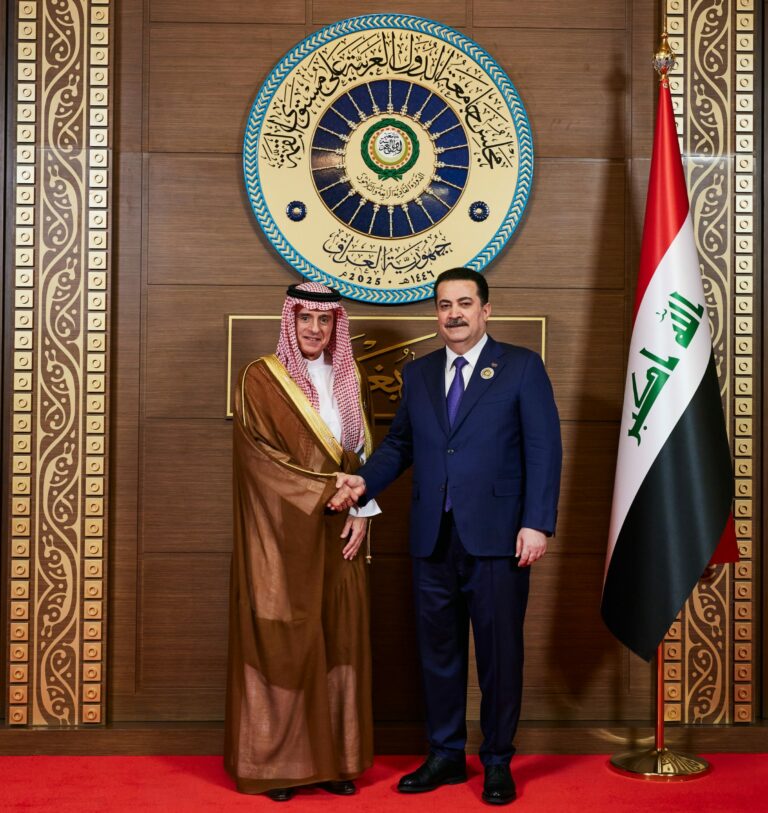 وزير-الدولة-للشؤون-الخارجية-يرأس-وفد-المملكة-في-القمة-العربية-ببغداد
