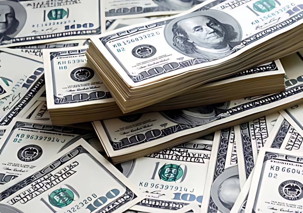 سعر-الدولار-اليوم-مقابل-الجنيه.-انخفاض-في-البنوك-المصرية