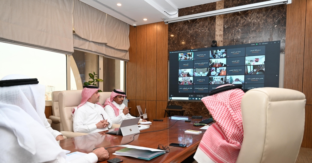 الشرقية.-توجيه-بتسريع-تأهيل-الطرق-ومتابعة-دقيقة-لملف-التشوه-البصري-عاجل