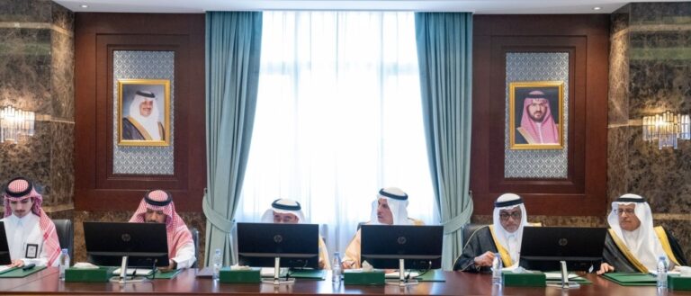 محافظ-الأحساء-يرأس-اجتماع-المجلس-المحلي-لمتابعة-أولويات-التنمية-بالمحافظة