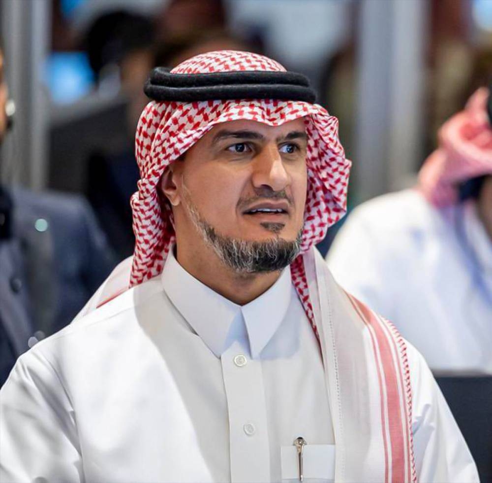 أجنبي-يعوض-رحيل-المفرج