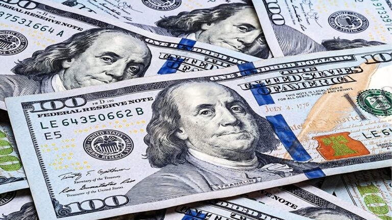 سعر-الدولار-اليوم-مقابل-الجنيه.-تباين-في-البنوك-المصرية