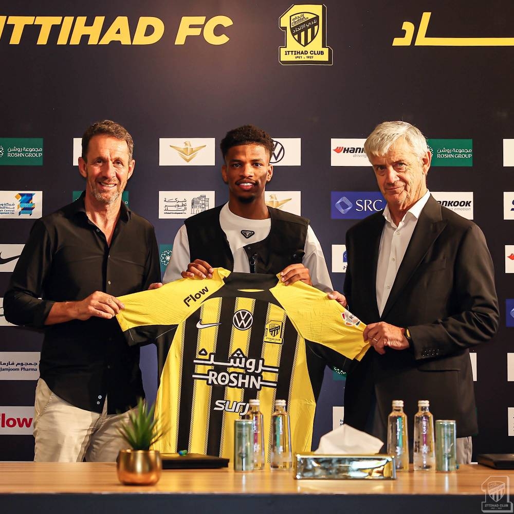 الاتحاد-يخطف-بديل-العمري