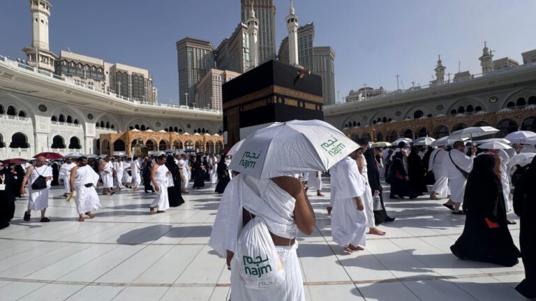 شركة-نجم-راعياً-مشاركاً-لبرنامج-(عون)-في-حج-هذا-العام