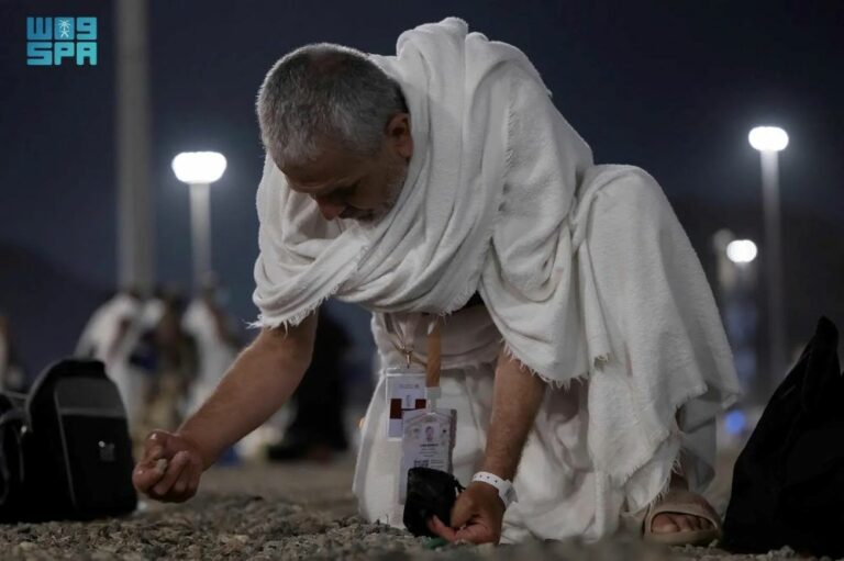 ضيوف-الرحمن-يستقرون-في-مشعر-مزدلفة
