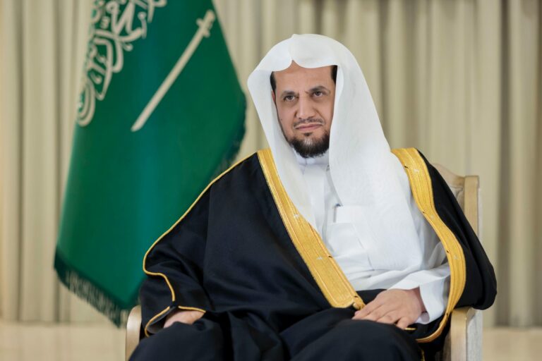 النائب-العام-يهنئ-القيادة-بمناسبة-نجاح-موسم-حج-هذا-العام