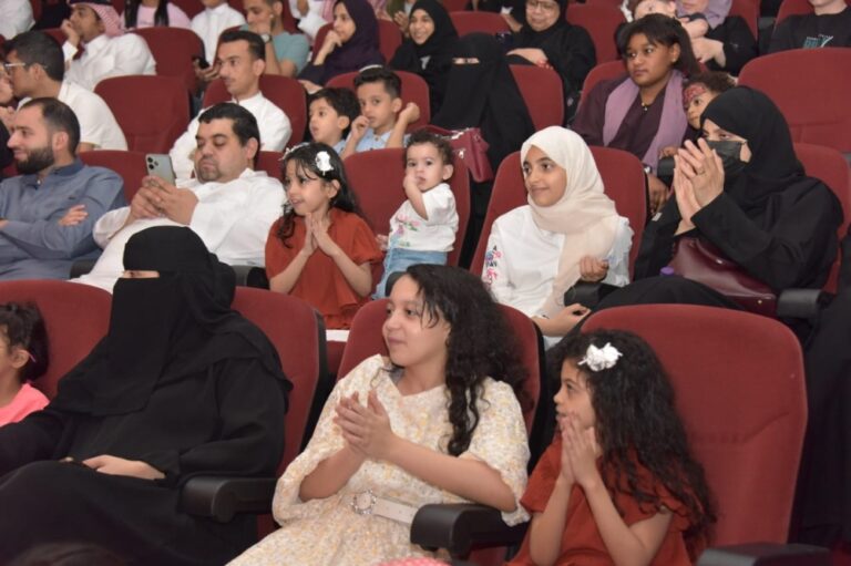 شاهد|-عروض-السيرك-في-الخبر.-حضور-وتفاعل-واسع-من-الأهالي-والزوار