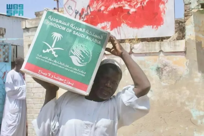 مركز-الملك-سلمان-للإغاثة-يوزع-1.500-سلة-غذائية-بولاية-سنار-في-السودان