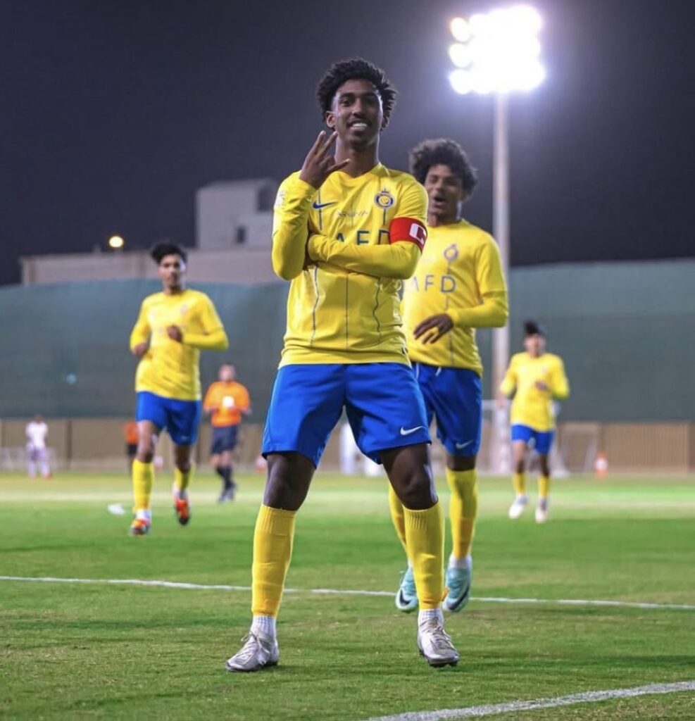الاتحاد-يخطف-نصراويا