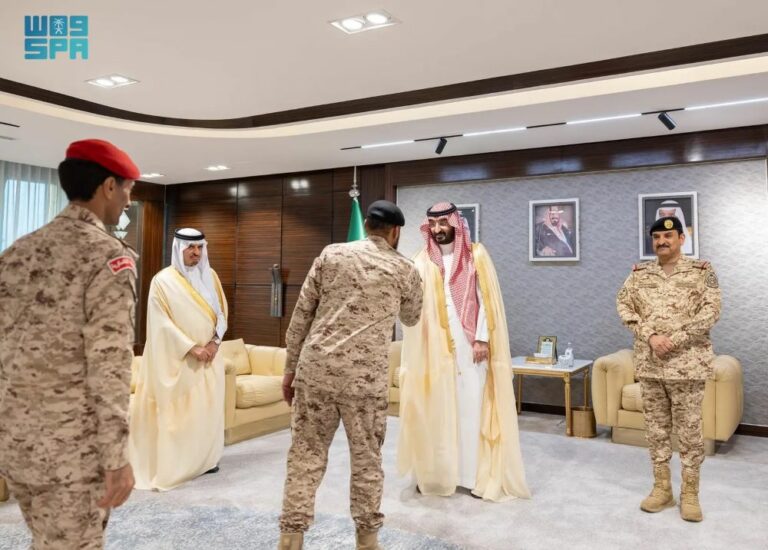وزير-الحرس-الوطني-يستقبل-قادة-الوزارة-المهنئين-بعيد-الأضحى
