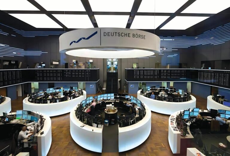 سعر-الجنيه-الإسترليني-مقابل-الدولار-واليورو-اليوم-الإثنين