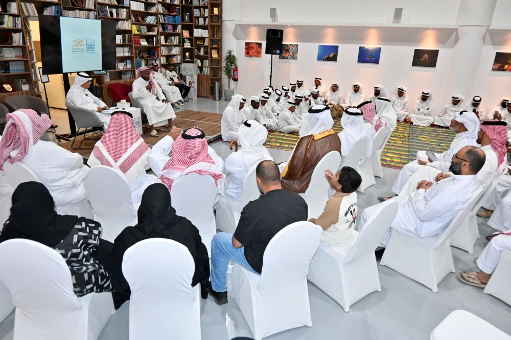 رقصة-“الخماري”-تستحضر-ذاكرة-الفنون-الشعبية-الشرقية
