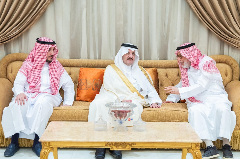 أمير-الشرقية-يقدم-التعازي-لأسرة-البسام