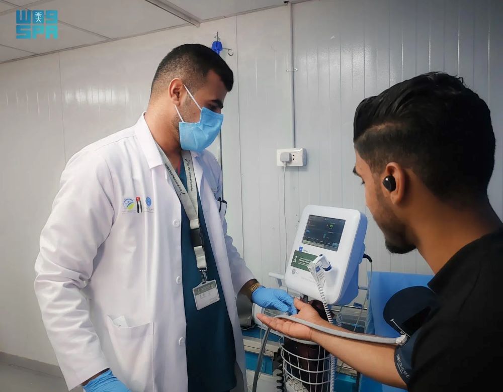 عيادات-مركز-الملك-سلمان-للإغاثة-تقدّم-خدماتها-الصحية-بمخيم-الزعتري-بالأردن