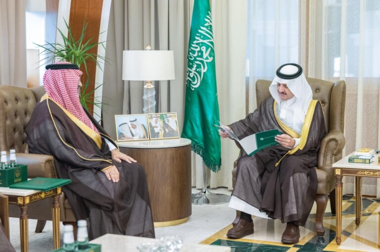 أمير-الشرقية-يستقبل-مدير-عام-التدريب-التقني-ويطّلع-على-برنامج-“بيدي”