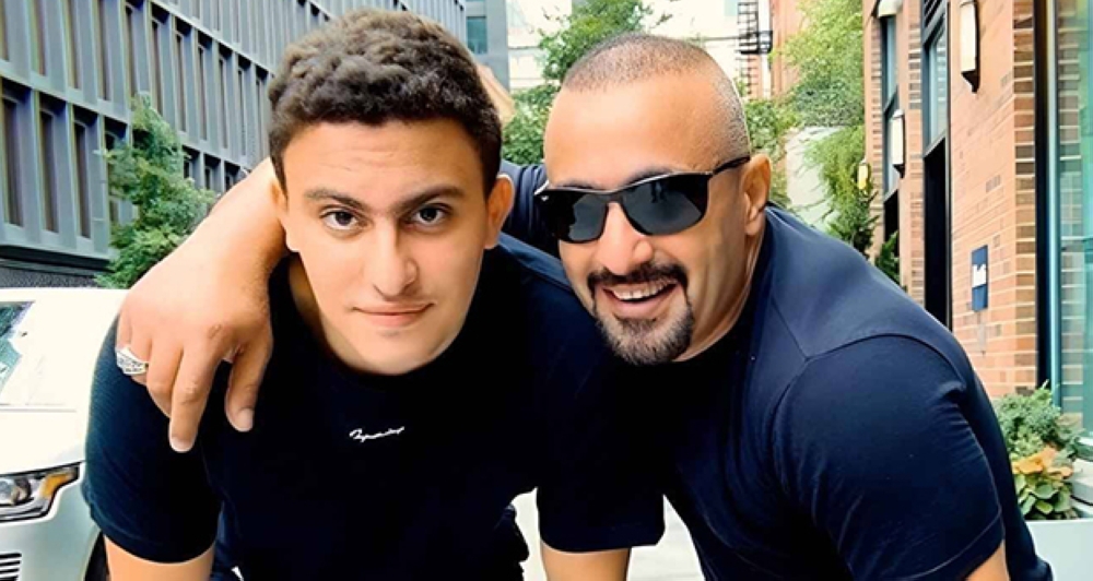 “ربنا-كبير”-ياسين-السقا-يحتفل-بفيلم-أحمد-وأحمد-متجاهلًا-أزمة-والدته