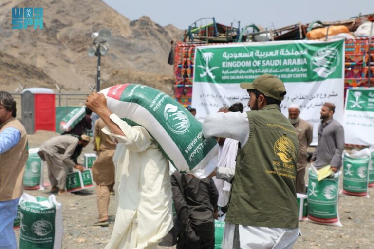“اغاثي-الملك-سلمان”-يدشن-مشروع-الأمن-الغذائي-والطوارئ-في-أفغانستان-لعام-2025-–-2026م