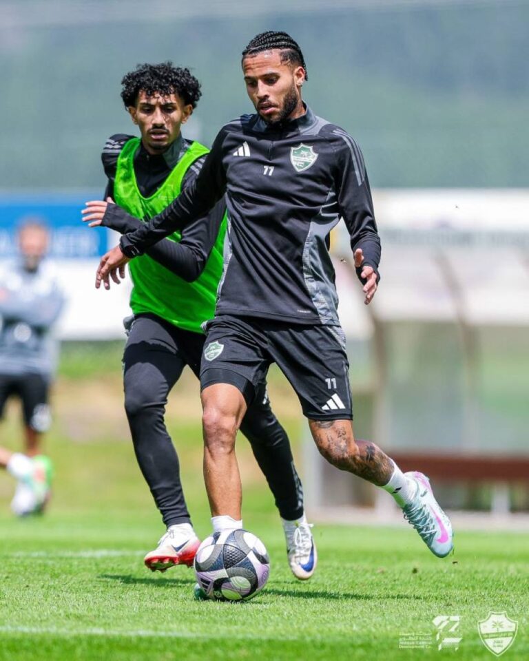 الأهلي-ينوع-تحضيراته-بالنمسا