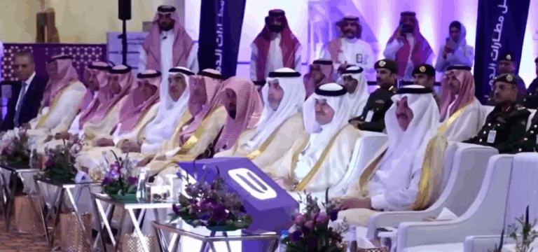 «الدعيلج»:-5.7-مليار-ريال-استثمارات-متوقعة-لزيادة-سعة-مطار-الملك-فهد