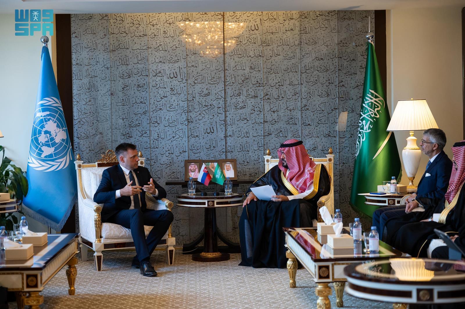 “وزير-الاقتصاد”-يبحث-مع-وزير-البيئة-السلوفاكي-سبل-تعزيز-التعاون-في-المبادرات-البيئية