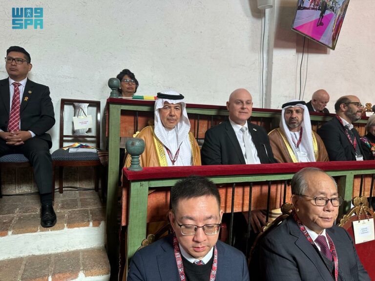 السفير-غلام-يشارك-في-احتفال-دولة-بوليفيا-متعددة-القوميات