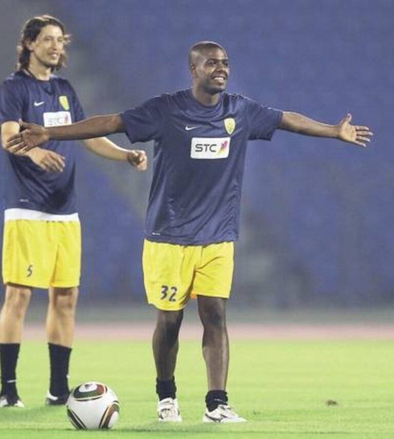 الصراعات-القانونية-تثير-الجدل-في-الملاعب-السعودية