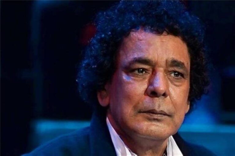 مشكلات-في-الكلى-والكبد.-استقرار-حالة-محمد-منير-ومغادرته-المستشفى