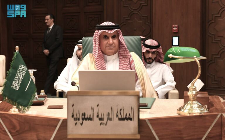 بدء-أعمال-الدورة-غير-العادية-لمجلس-الجامعة-العربية-للتصدي-لقرار-إسرائيل-إعادة-احتلال-غزة