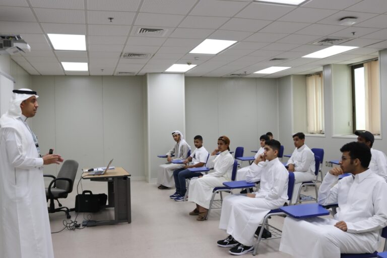 قبل-بداية-الدراسة.-8-إرشادات-مهمة-للتهيئة-النفسية-للطالب