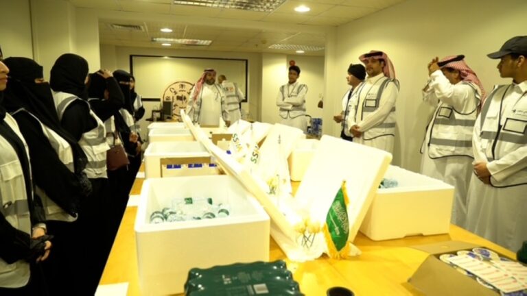 بمشاركة-300-متطوع.-“برد-الصيف”-تروي-ظمأ-العمال-في-الشرقية