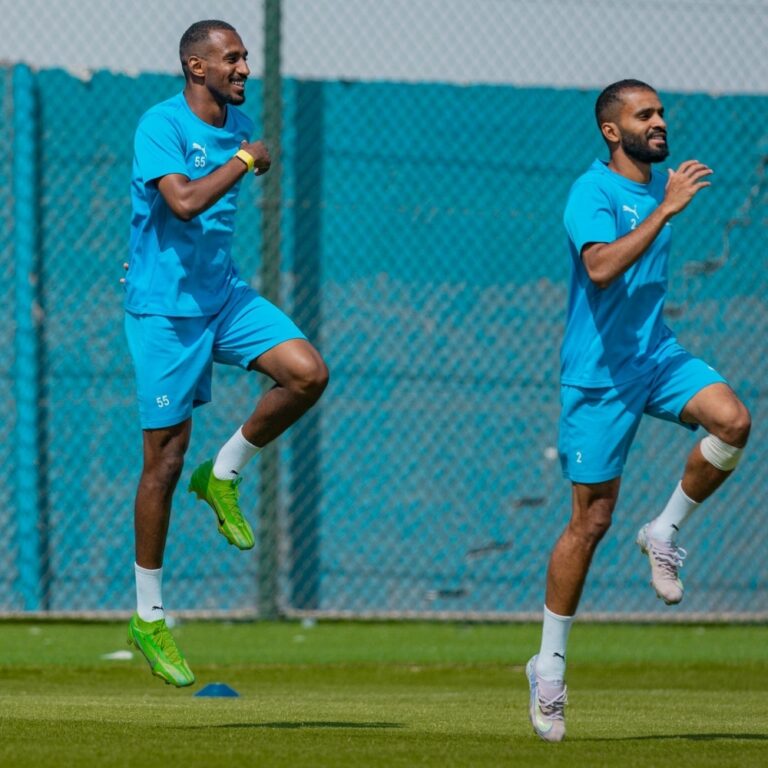 نيوم-يستعد-للأهلي-بمران-رئيسي