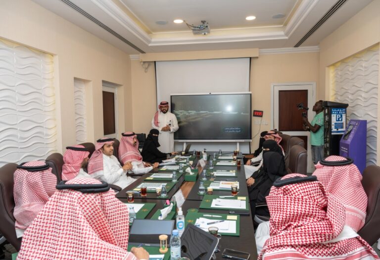 الشرقية-تحتفل-بـ-“اليوم-الوطني-95”-في-حديقة-الميادين بالدمام