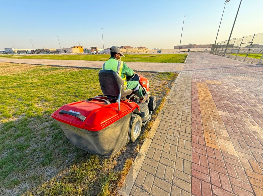 4-إدارات-خدمية-تشارك-في-حملة-لتطوير-أحياء-النعيرية-الجديدة