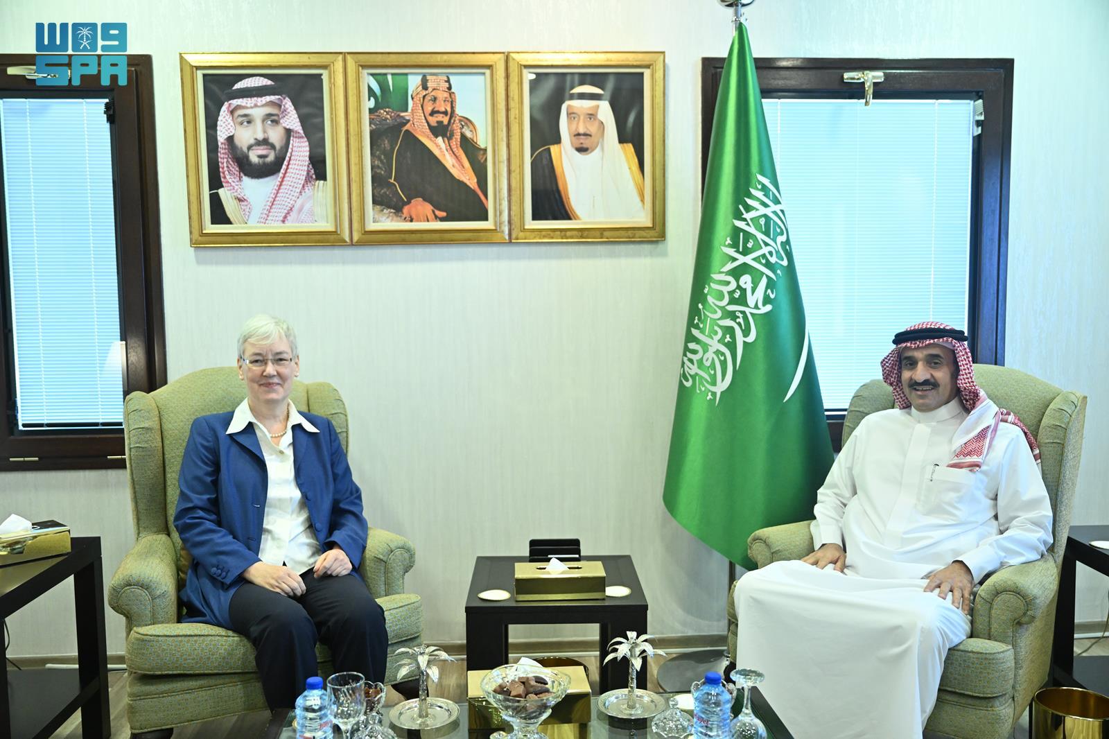 السفير-الصقر-يلتقي-سفيرة-ألمانيا-لدى-تونس