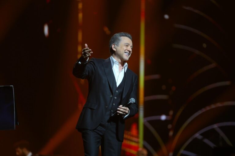 مروان-خوري:-السعودية-تمنح-الفن-خصوصية.-وأتطلع-لدويتو-جديد