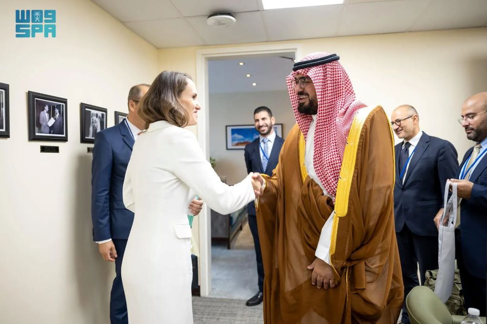 وزير-الاقتصاد-والتخطيط-يلتقي-وزيرة-الخارجية-الرومانية