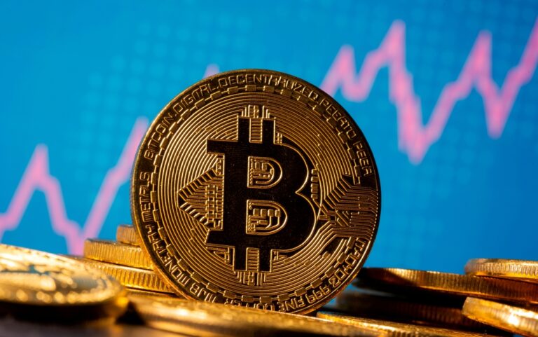 خسائر-فادحة-في-سوق-العملات-المشفرة-البيتكوين-تتراجع-5.5%