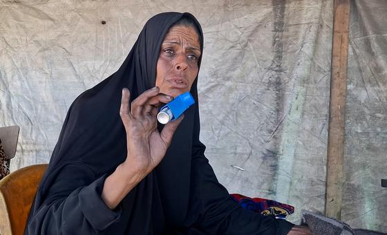 “سأموت-بدون-جهاز-الاستنشاق”:-أمراض-تنفسية-تهدد-نازحات-غزة-بسبب-الأفران-البدائية
