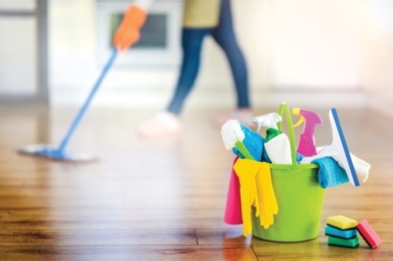 من-خدمات-أبشر.-كيف-تتصرف-عند-تغيب-العمالة-المنزلية؟