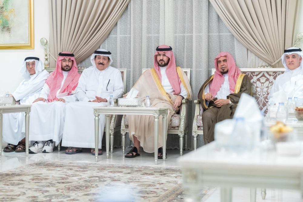 نائب-أمير-المنطقة-الشرقية-يقدم-التعازي-لأسرة-الرميح