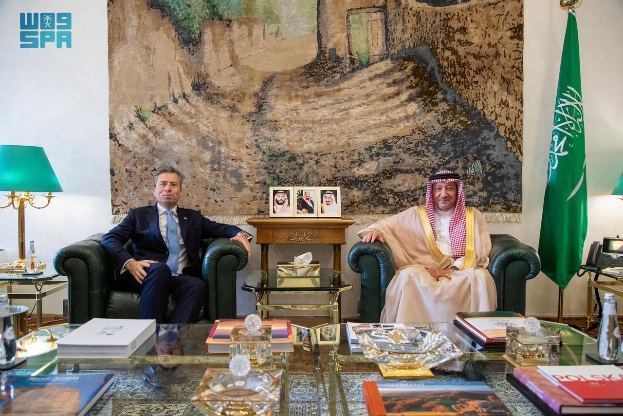 نائب-وزير-الخارجية-يستقبل-وكيل-الأمين-العام-للأمم-المتحدة-للشؤون-الإنسانية-منسق-الإغاثة-في-حالات-الطوارئ