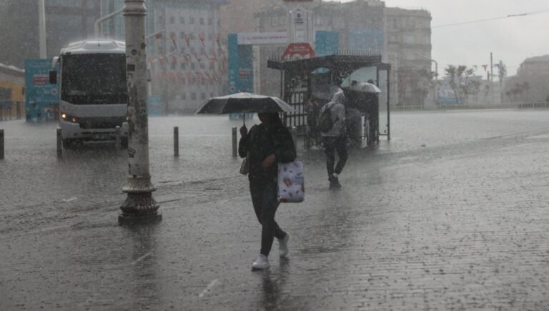 السفارة-في-تركيا-تحذر-من-أمطار-غزيرة