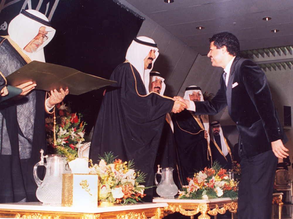 جائزة-الملك-فيصل.-من-أرض-المملكة-سبقنا-العالم-في-تكريم-العقول