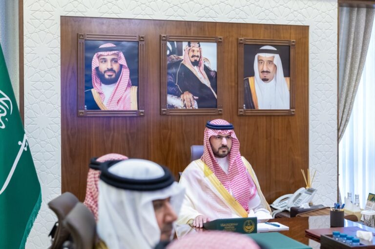 نائب-أمير-المنطقة-الشرقية-يستقبل-رئيس-مجلس-إدارة-جمعية-“طويق”-لصناعة-الكوادر-البشرية 