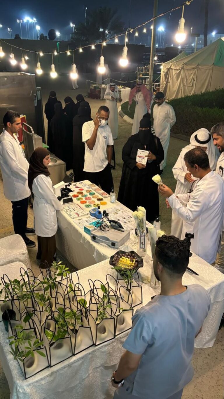 تقنيات-فحص-الغذاء-المتطورة-تبهر-زوار-فعاليات-بيت-الشباب-بالشرقية