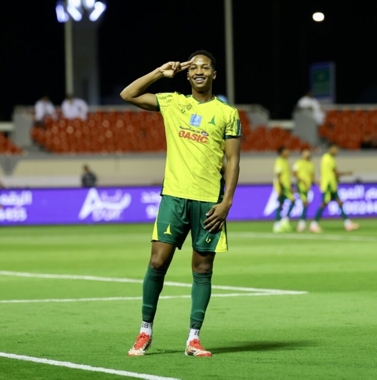 هوساوي-تحت-مجهر-الهلال