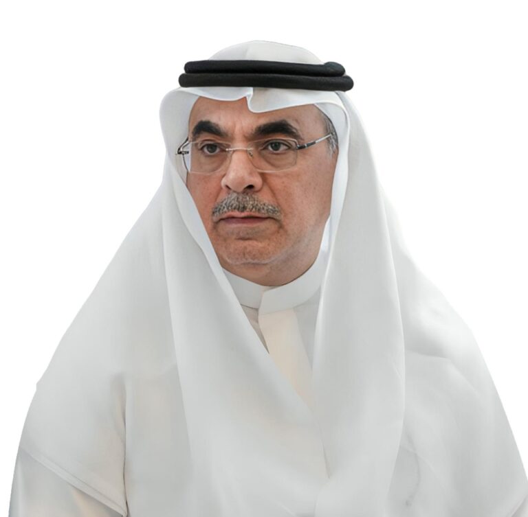 معالي-أمين-المنطقة-الشرقية-متحدثا-في-منتدى-القطيف-الاستثماري-2025