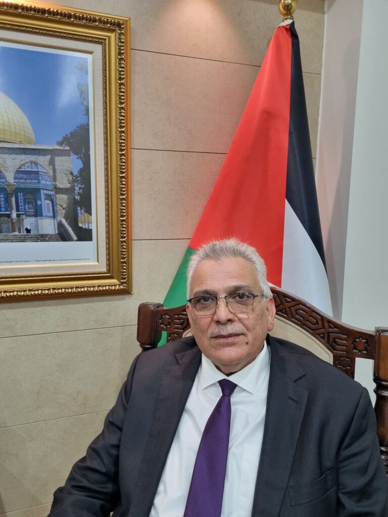 سفير-فلسطين-يعرب-عن-تقدير-القيادة-الفلسطينية-لمواقف-المملكة-الثابتة-والمشرفة